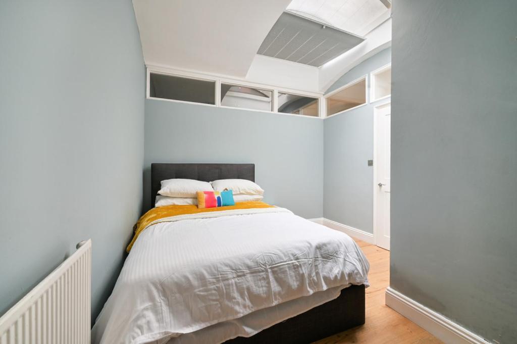 Cozy Hideaway In South Ken! Apartment London Bagian luar foto