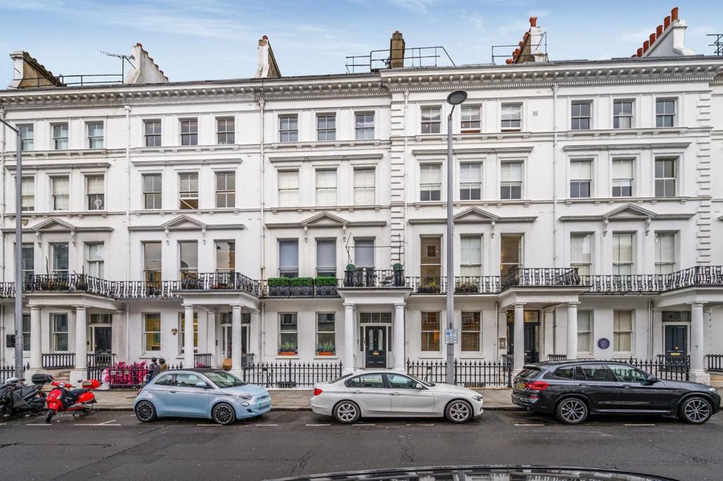 Cozy Hideaway In South Ken! Apartment London Bagian luar foto